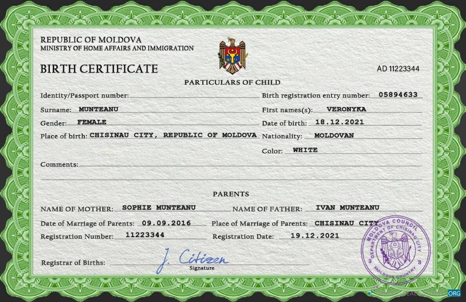 Download Moldova vital record birth certificate PSD template Photoshop template